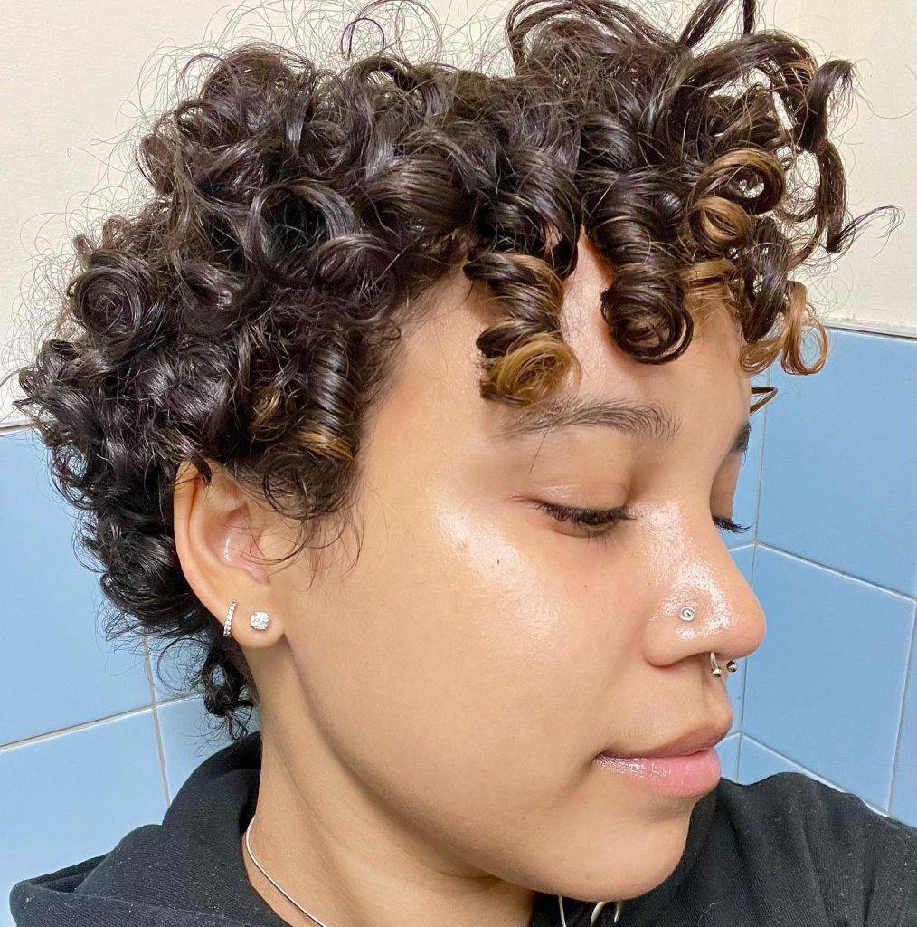 Short curly hairstyle for Women 132 Cute short curly hairstyles for older ladies | Haircuts for semi curly hair Female | Hairstyles for short curly hair black girl Short Curly Hairstyles