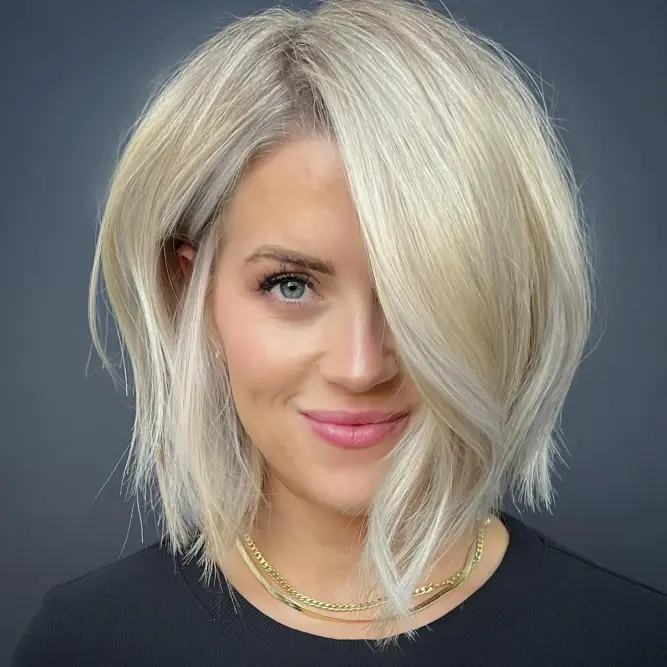 Short hair for Oval face 1 Haircut for oval face female Indian | Low maintenance short hair for oval face | Oval shape face hairstyle female Short Hairstyles for Oval Face Women