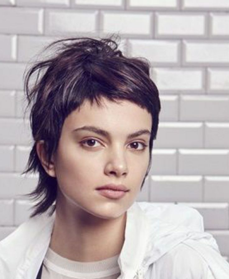 Short hair for Oval face 14 Haircut for oval face female Indian | Low maintenance short hair for oval face | Oval shape face hairstyle female Short Hairstyles for Oval Face Women