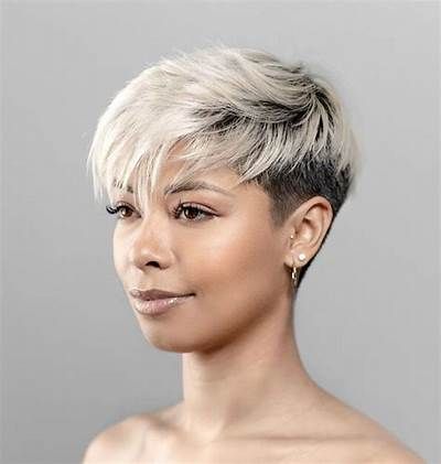 Short hair for Oval face 54 Haircut for oval face female Indian | Low maintenance short hair for oval face | Oval shape face hairstyle female Short Hairstyles for Oval Face Women