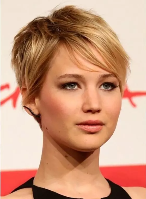 Short hairstyles for Round Face 3 Short hair for round face Asian | Short hairstyles for fat faces and double chins | Short hairstyles for round faces and thin hair Short Hairstyles for Round Face Women