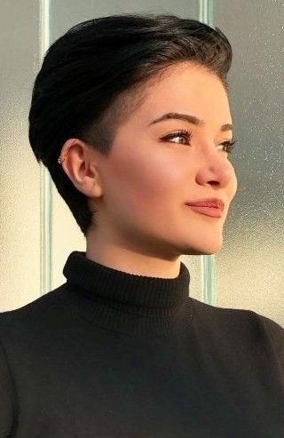 Short hairstyles for Round Face 7 Short hair for round face Asian | Short hairstyles for fat faces and double chins | Short hairstyles for round faces and thin hair Short Hairstyles for Round Face Women