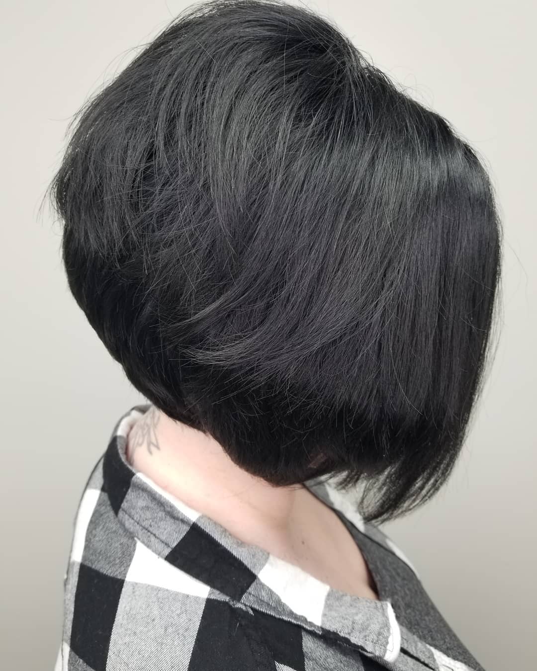 Stacked Bob 116 Long stacked bob | Medium length stacked bob | Pictures of stacked bob haircuts front and back Stacked Bob Hairstyles for Women