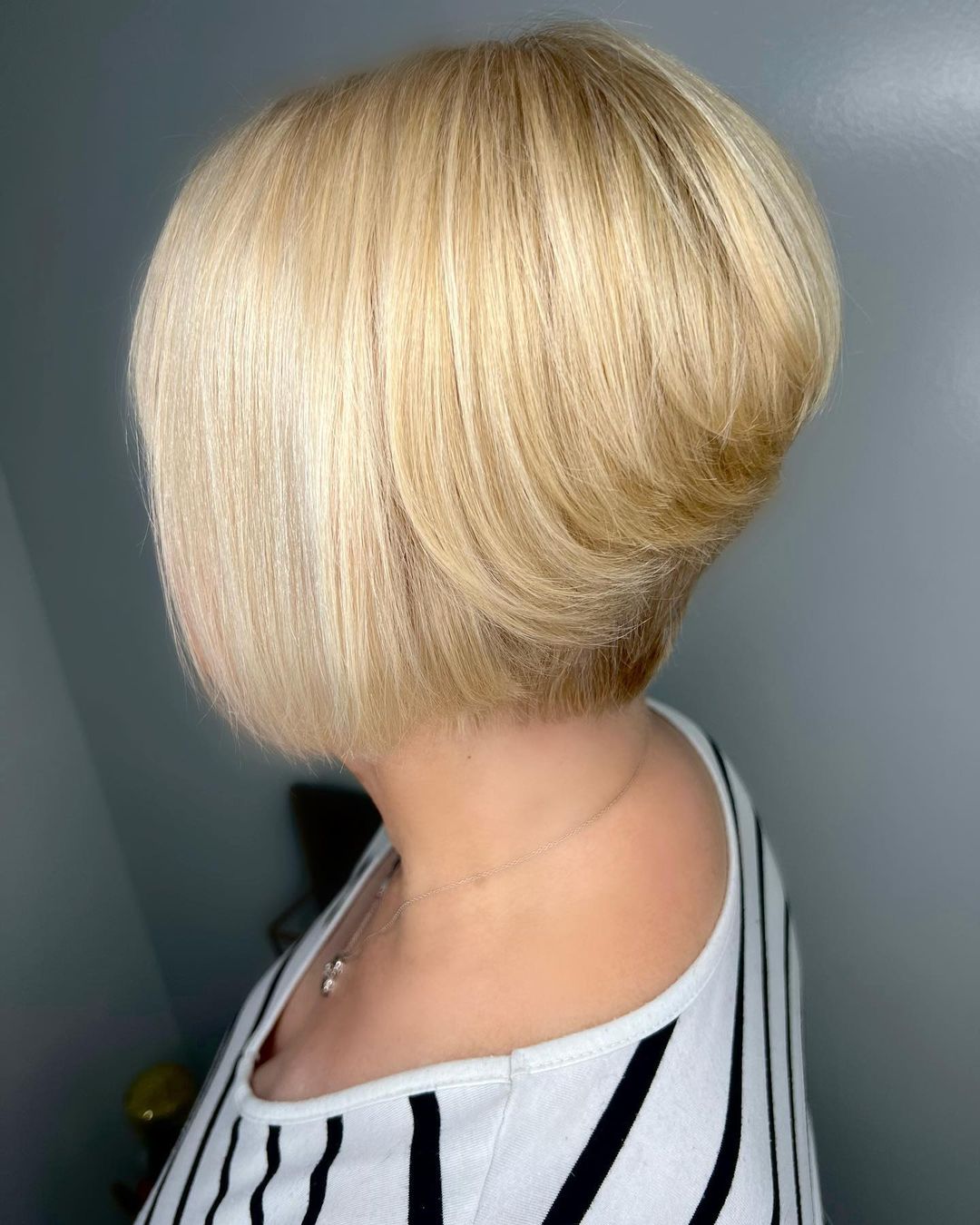 Stacked Bob 47 Long stacked bob | Medium length stacked bob | Pictures of stacked bob haircuts front and back Stacked Bob Hairstyles for Women