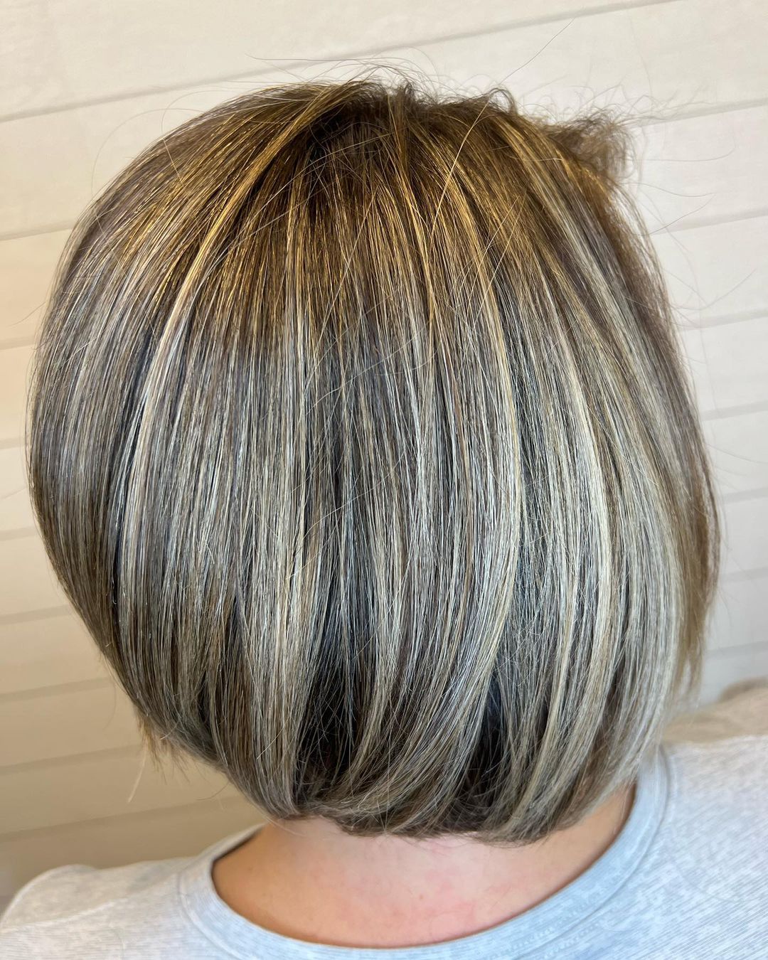 Stacked Bob 52 Long stacked bob | Medium length stacked bob | Pictures of stacked bob haircuts front and back Stacked Bob Hairstyles for Women