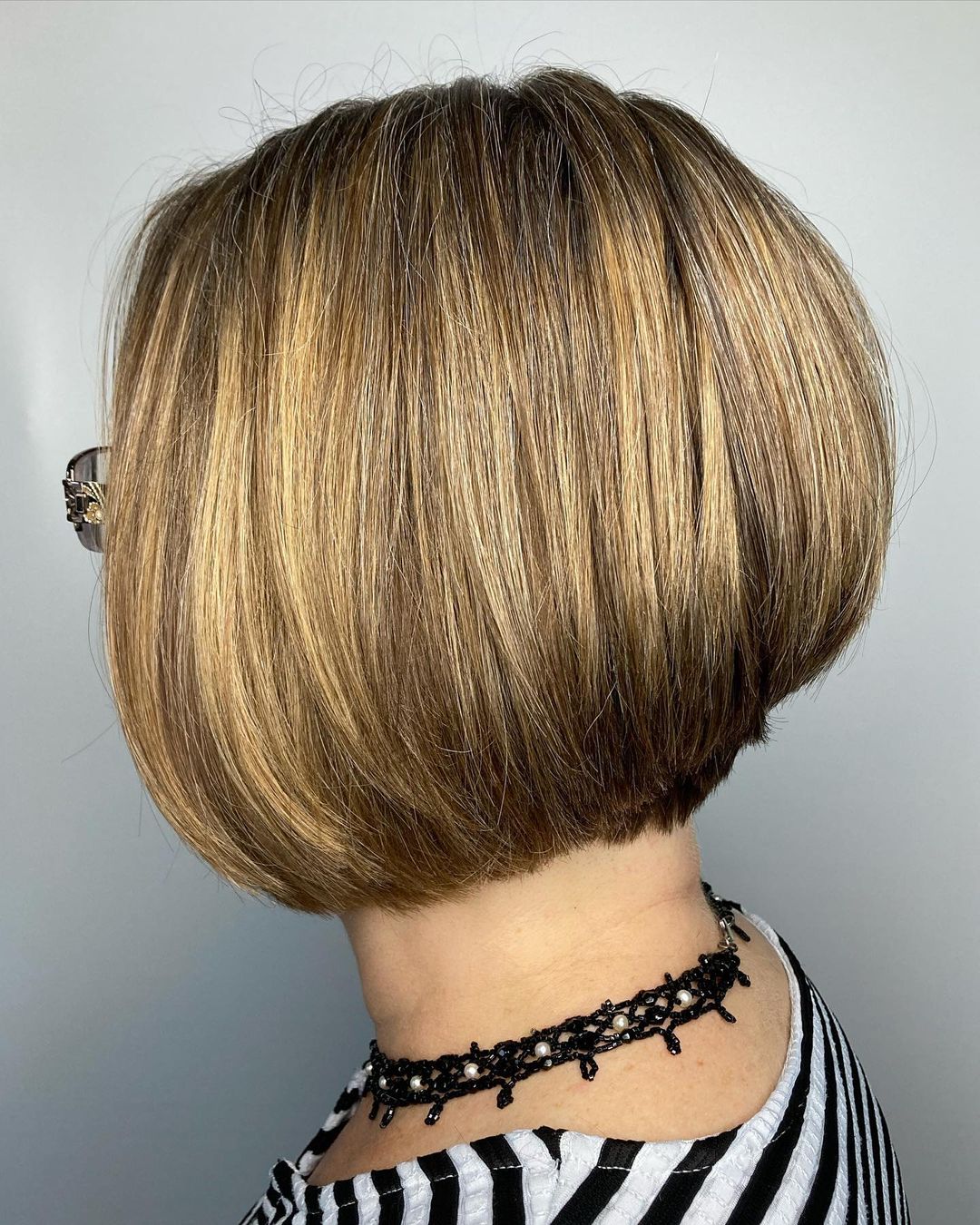 Stacked Bob 72 Long stacked bob | Medium length stacked bob | Pictures of stacked bob haircuts front and back Stacked Bob Hairstyles for Women