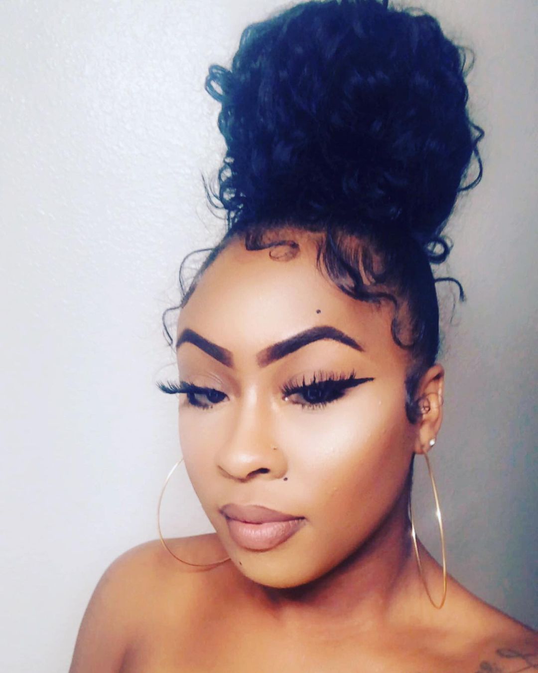 Updo Hairstyle for Black women 41 Black hair updo styles pictures | Black updo hairstyles with curls | black woman braids Updo Hairstyles for Black Women