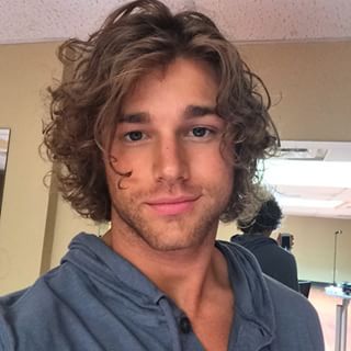 Wavy hairstyle for men 65 Curly hair men | Long wavy hairstyles Men | Low fade wavy hair Wavy Hairstyles for Men