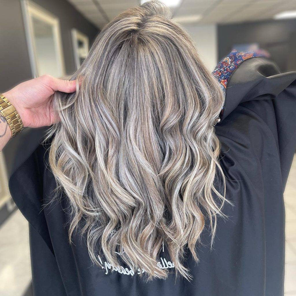 salt and pepper hair color 49 Best hair color for salt and pepper hair | Colors to wear with salt and pepper hair | Natural salt and pepper hair color Salt and Pepper Hair Color