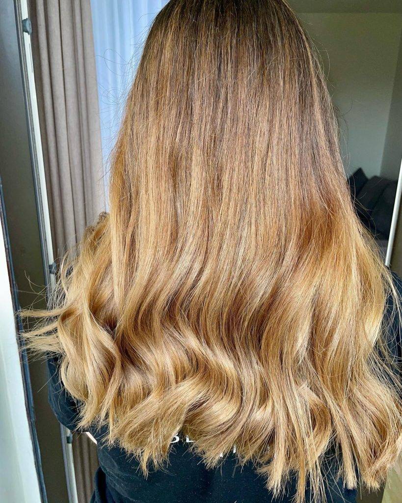 straight ombre hairstyle 136 Dark Brown to light brown ombre straight hair | Image of Pictures of ombre colors Pictures of ombre colors | Ombre hair straight medium length Straight Ombre Hairstyles