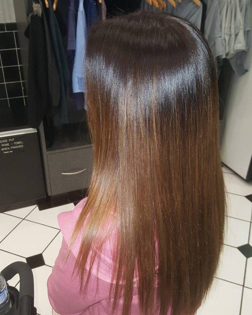 straight ombre hairstyle 15 Dark Brown to light brown ombre straight hair | Image of Pictures of ombre colors Pictures of ombre colors | Ombre hair straight medium length Straight Ombre Hairstyles