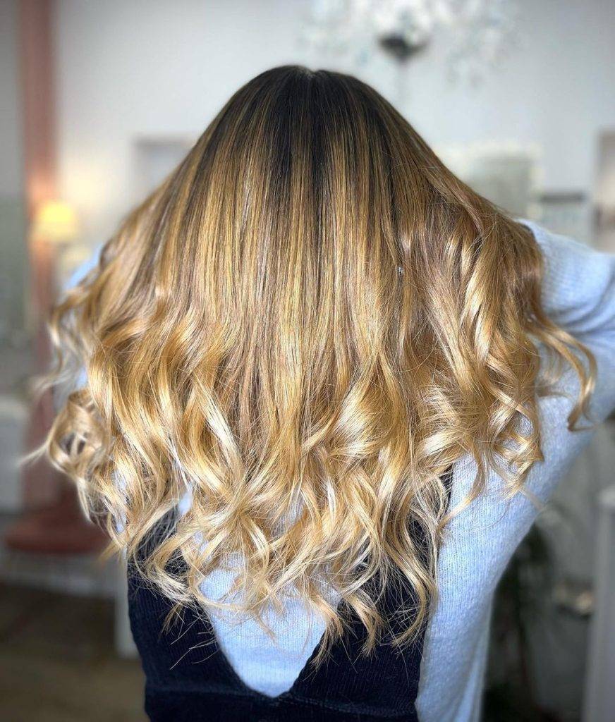 straight ombre hairstyle 188 Dark Brown to light brown ombre straight hair | Image of Pictures of ombre colors Pictures of ombre colors | Ombre hair straight medium length Straight Ombre Hairstyles