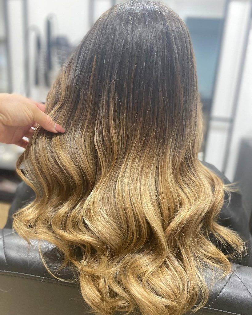 straight ombre hairstyle 42 Dark Brown to light brown ombre straight hair | Image of Pictures of ombre colors Pictures of ombre colors | Ombre hair straight medium length Straight Ombre Hairstyles
