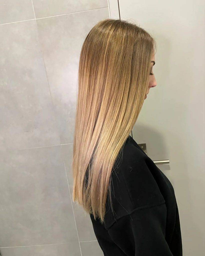 straight ombre hairstyle 79 Dark Brown to light brown ombre straight hair | Image of Pictures of ombre colors Pictures of ombre colors | Ombre hair straight medium length Straight Ombre Hairstyles