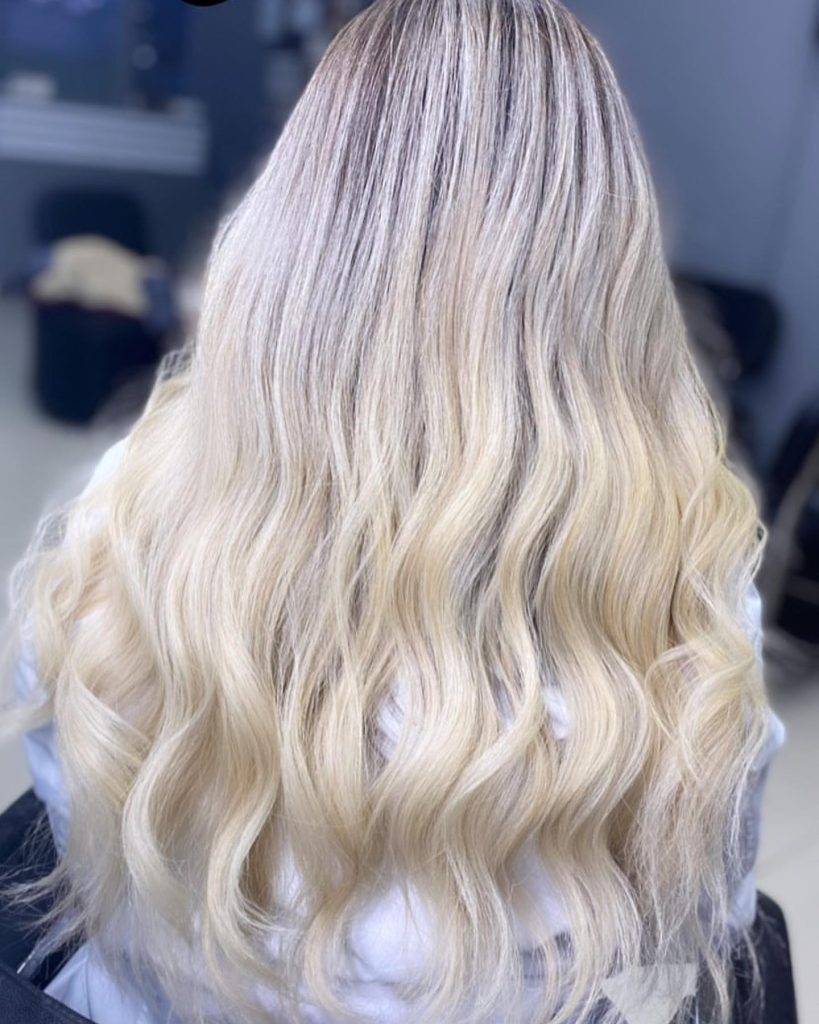 straight ombre hairstyle 89 Dark Brown to light brown ombre straight hair | Image of Pictures of ombre colors Pictures of ombre colors | Ombre hair straight medium length Straight Ombre Hairstyles