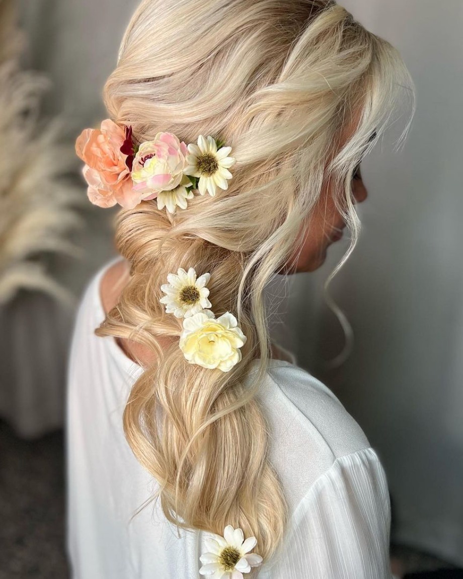 updos for long hairs 20 Casual updos for long hair | Elegant updos for long hair | long hair hairstyle Updos for Long Hair
