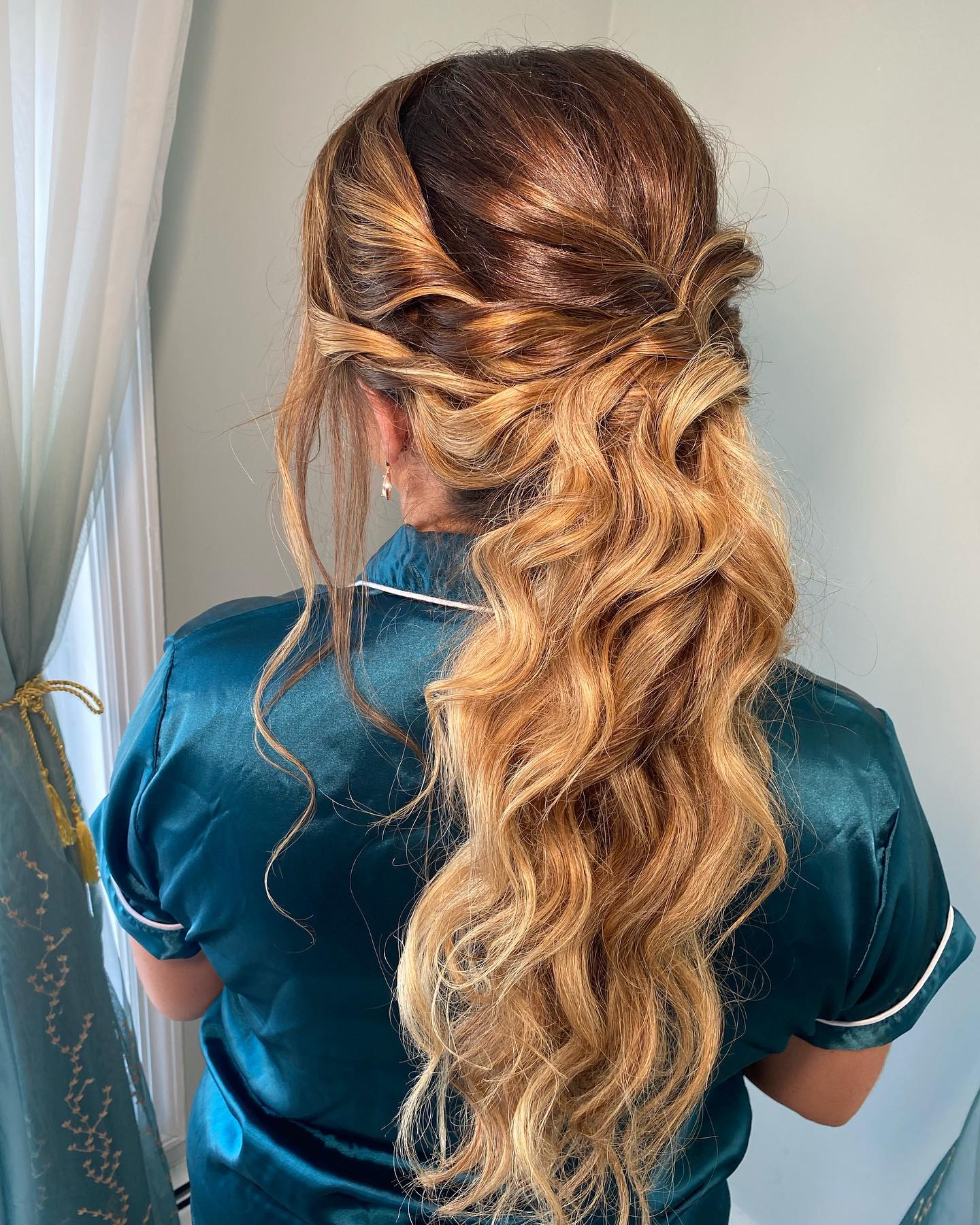 updos for long hairs 65 Casual updos for long hair | Elegant updos for long hair | long hair hairstyle Updos for Long Hair