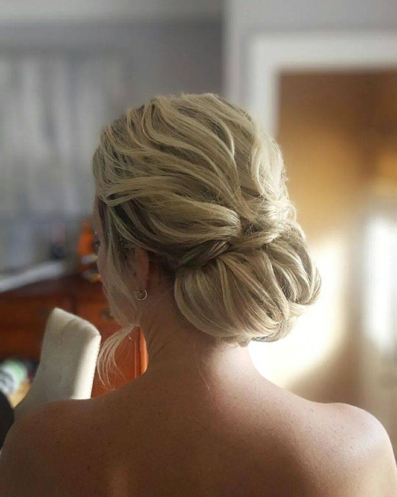 updos for short hairs 137 Casual updos for short hair | Easy summer updos for short hair | Updos for short bobbed hair Updos for Short Hair