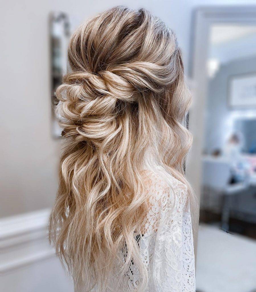 updos for short hairs 9 Casual updos for short hair | Easy summer updos for short hair | Updos for short bobbed hair Updos for Short Hair