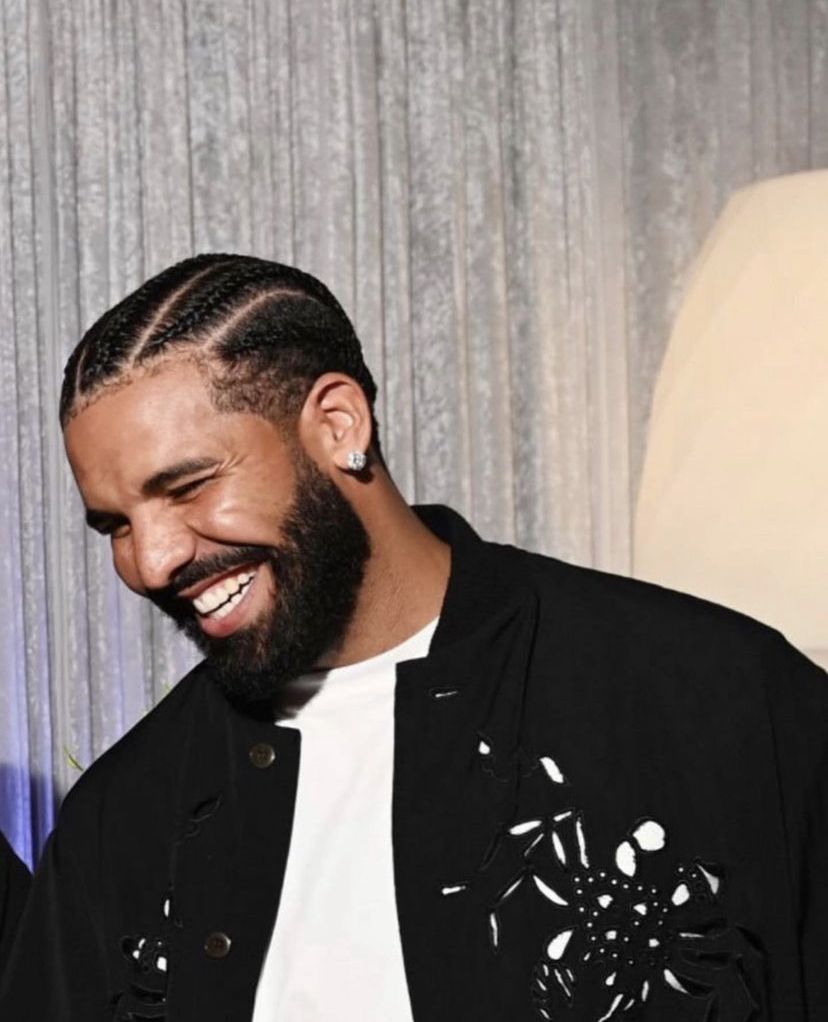 Drake Hairstyles 32 Drake buzz cut | Drake haircut Fade | Drake haircut line Drake Hairstyles