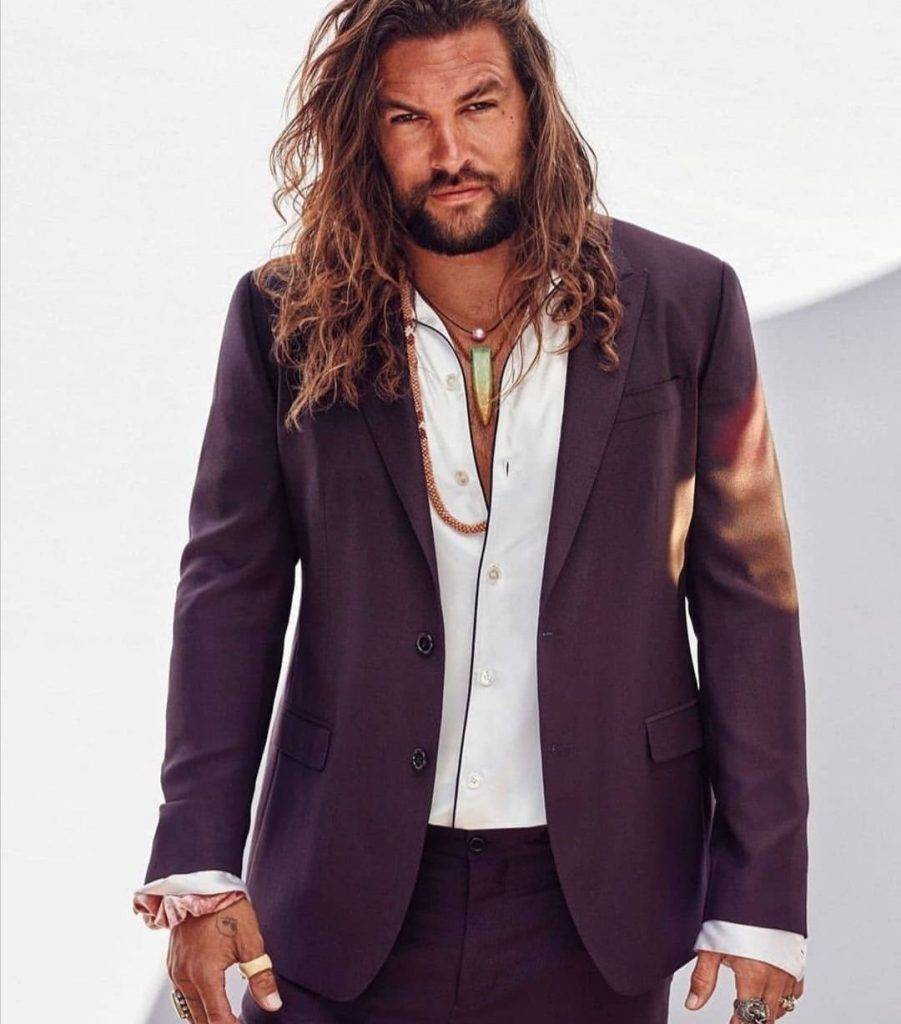 Jason Momoa Hairstyles 68 Jason Momoa hair bun | Jason Momoa hairstyles | Jason Momoa medium hair Jason Momoa Hairstyles