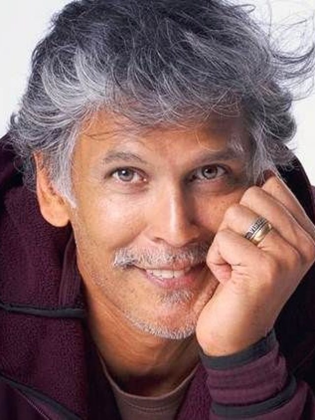 Milind Soman Hairstyle (17)