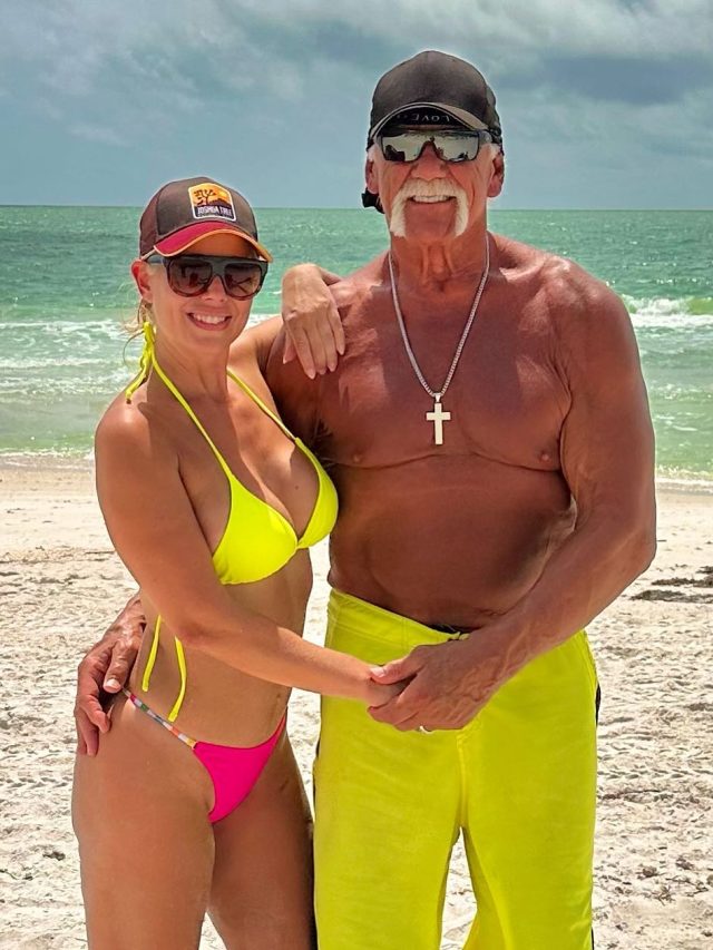 Hulk Hogan with sky