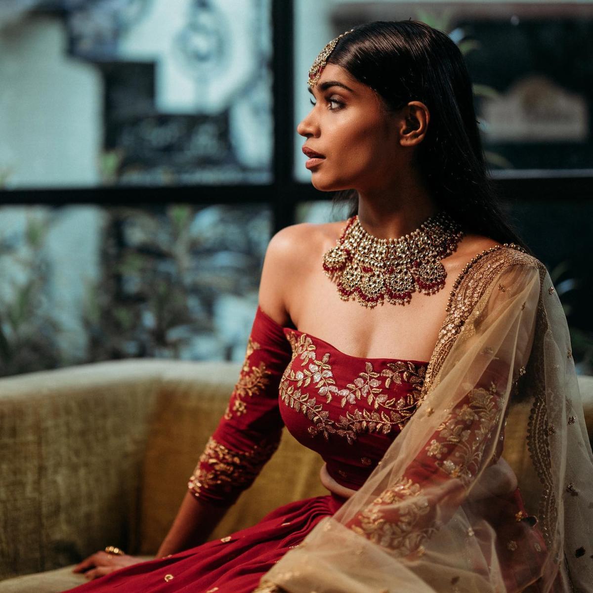 Saree-Hairstyles-155