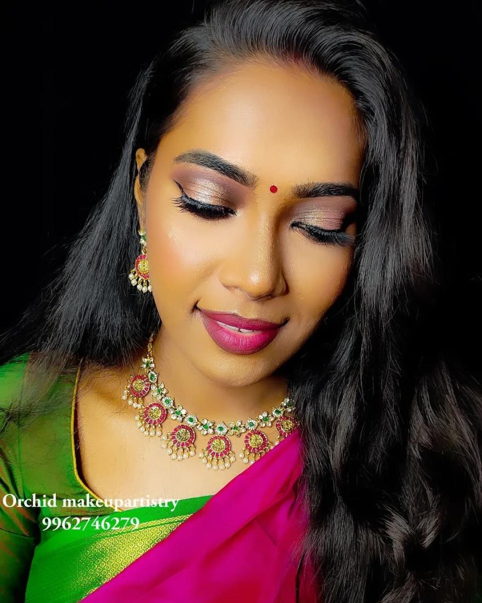 Saree-Hairstyles-170