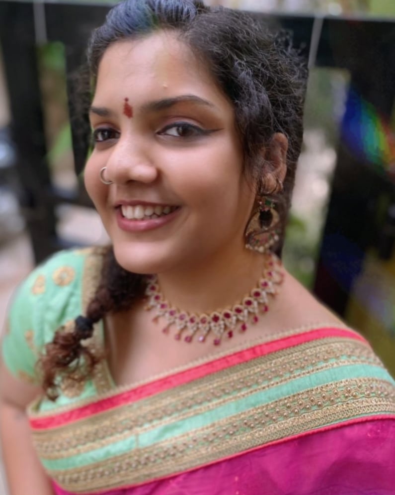 Saree-Hairstyles-171