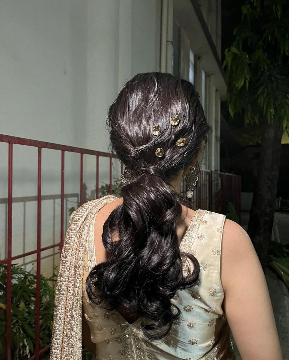 Saree-Hairstyles-191