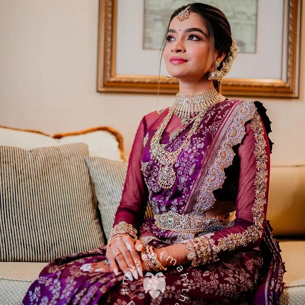 Saree-Hairstyles-197