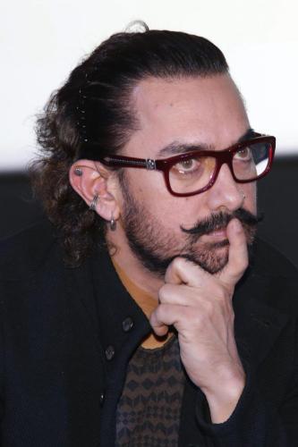 Aamir-Khan-Hairstyles-23