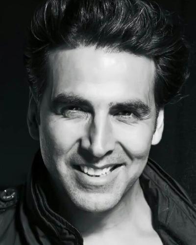 Akshay Kumar's hairstyle as a fitness model