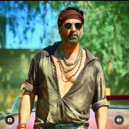 Akshay Kumar's hairstyle wallpaper