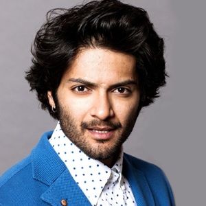 Ali-Fazal-hairstyle-11