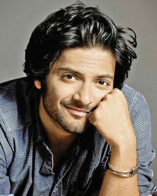 Ali-Fazal-hairstyle-13