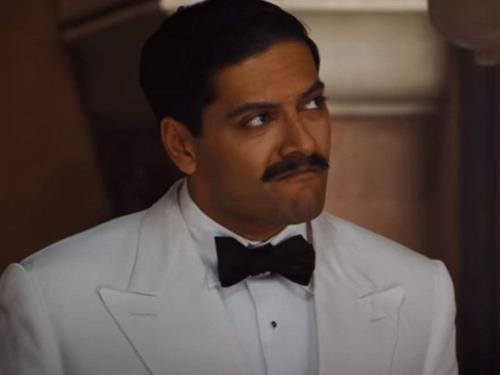 Ali-Fazal-hairstyle-36