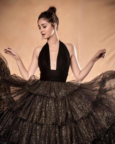 Ananya-Pandey-Hairstyle-10