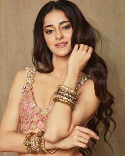 Ananya-Pandey-Hairstyle-4
