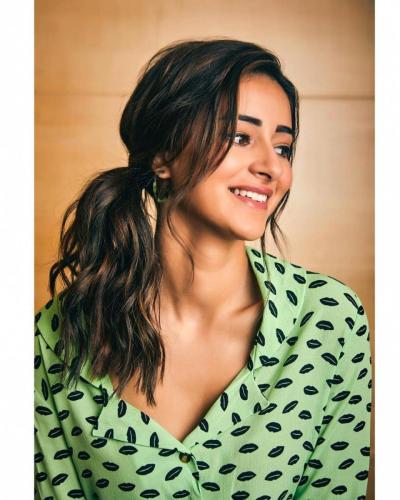 Ananya-Pandey-Hairstyle-8