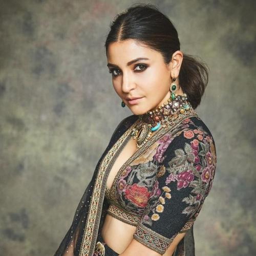 Anushka Sharma ponytail hairstyle in Lehnga