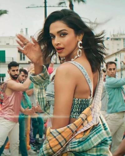 Deepika Padukone's wavy haircuts