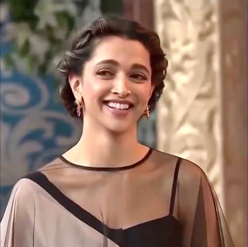 Deepika Padukone's braid haircut