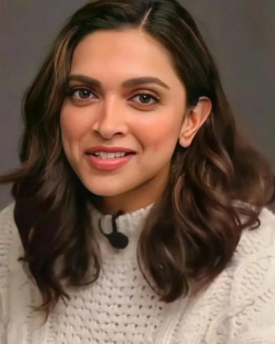 Deepika Padukone's hair ideas for work