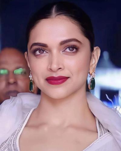 Deepika Padukone's hair ideas for special occasions