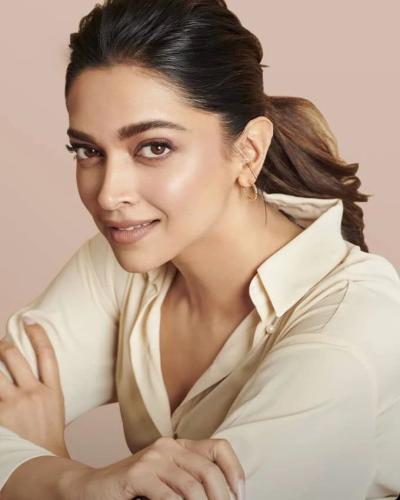 Deepika Padukone's hair ideas for work