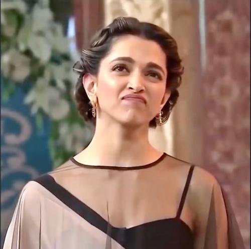 Deepika Padukone's hairdo for special occasions