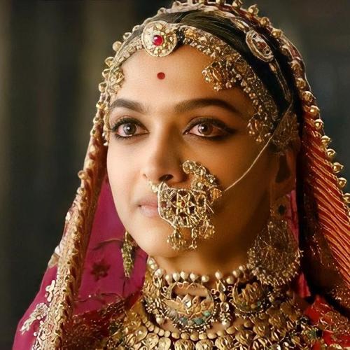 Deepika Padukone's special occasion hairdo