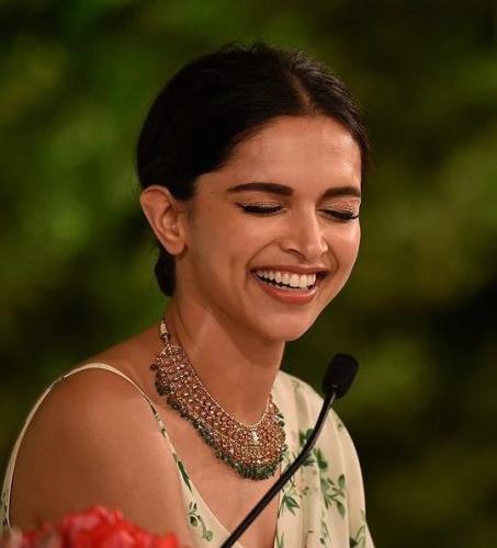 Deepika Padukone's elegant hairstyles